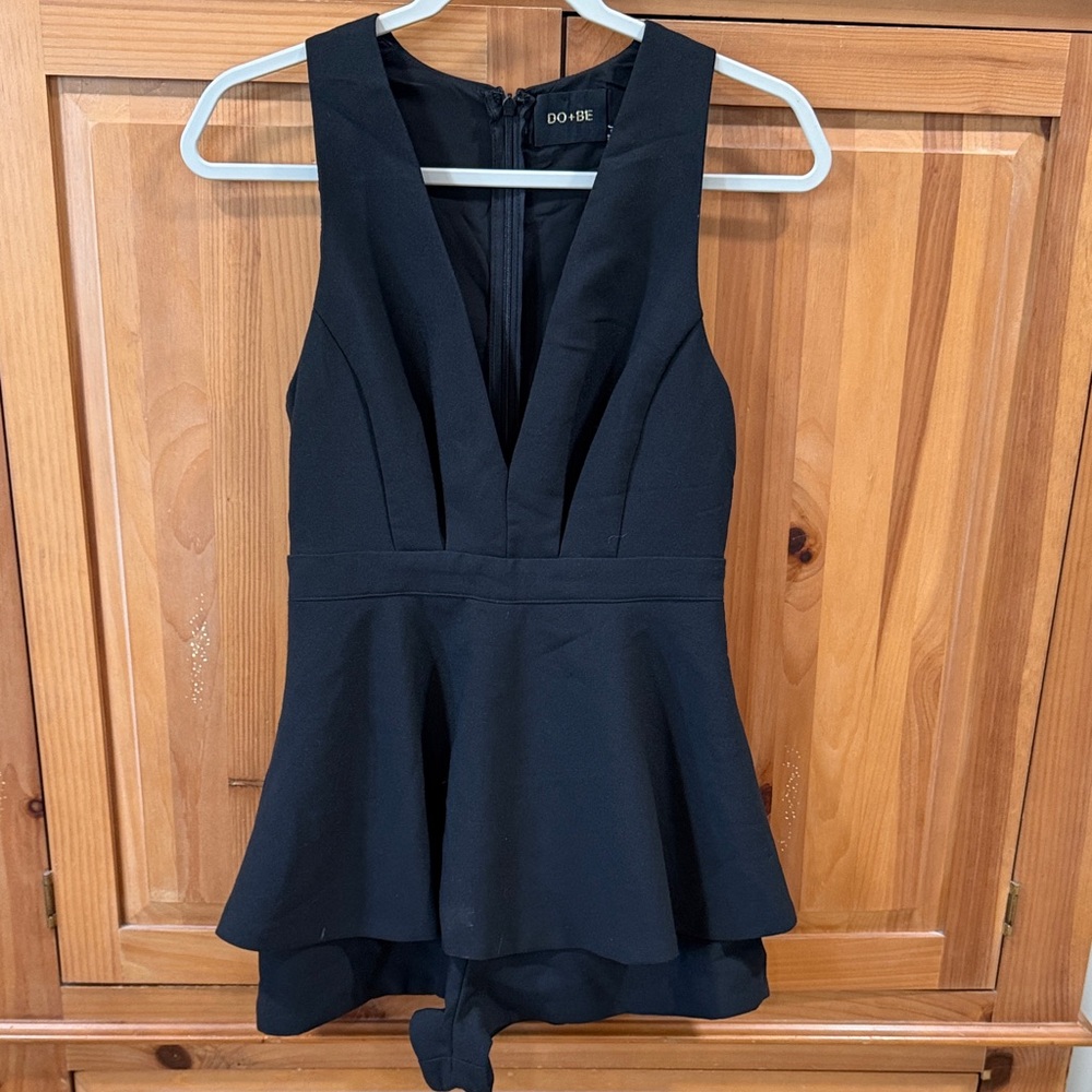 DO+BE Black High Low Women Shorts